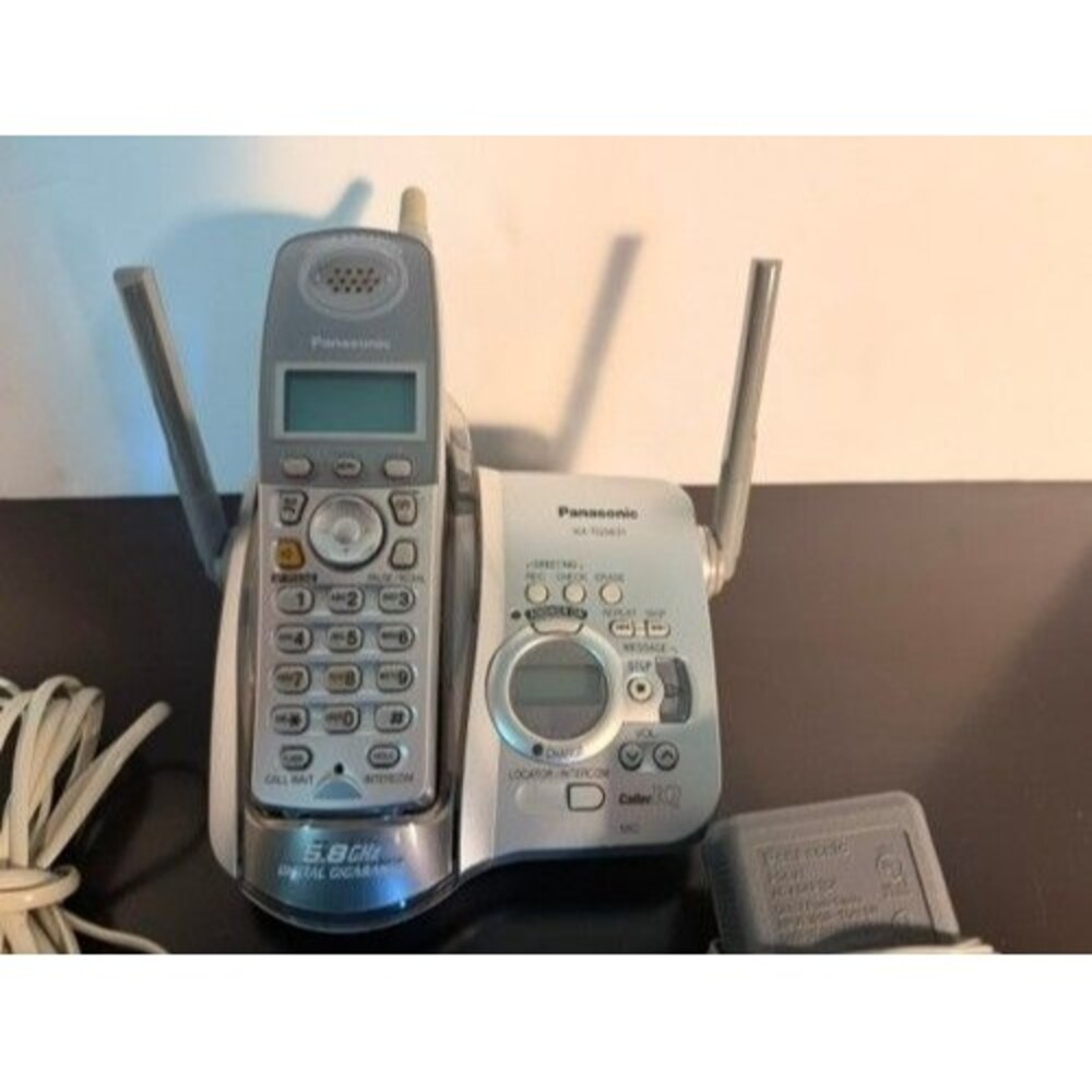 Panasonic 5.8GHz Digital Cordless Phone Caller ID Answering Syst, KX-TG5631S